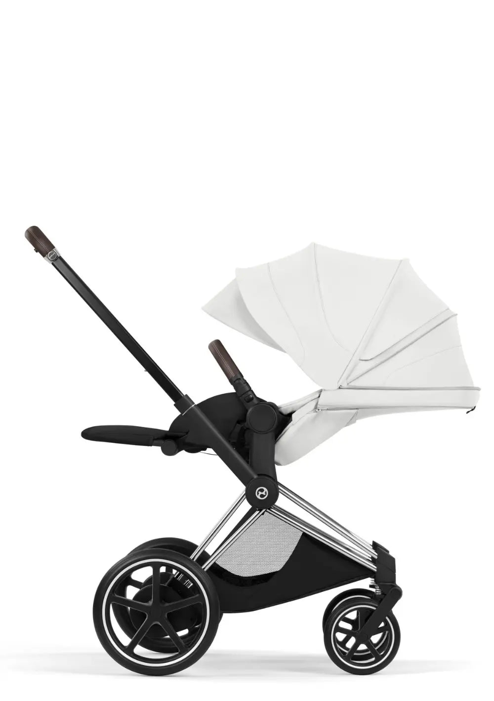 Cybex Kinderwagen-Set 'e-Priam Style' Off White / Gestell Chrome Brown